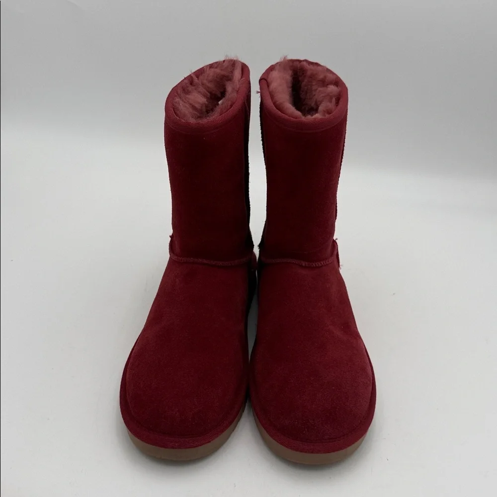 Koolaburra Ugg Women Burgundy Suede Winter Boots 8 slip on faux fur lined comfy